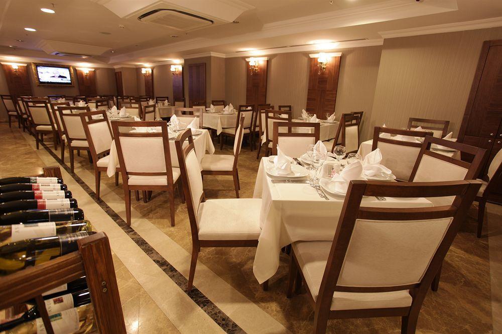 Hotel Nova Plaza Taksim Square Estambul Exterior foto