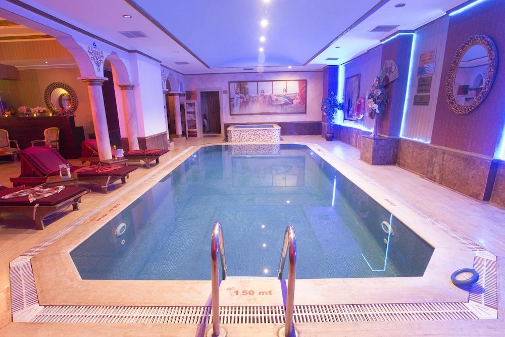 Hotel Nova Plaza Taksim Square Estambul Exterior foto